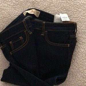 Hollister Dark denim 9R
